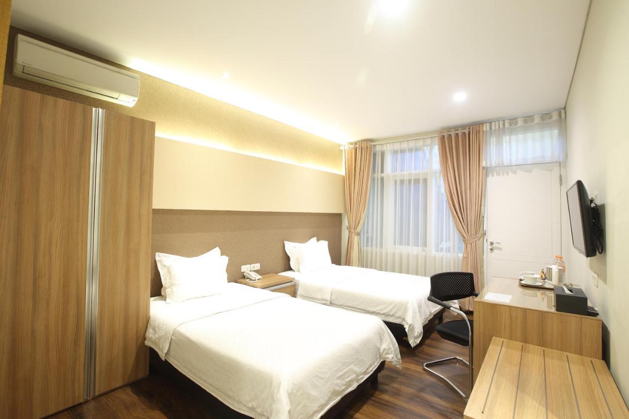 Dago 207 Hotel บันดุง ภายนอก รูปภาพ
