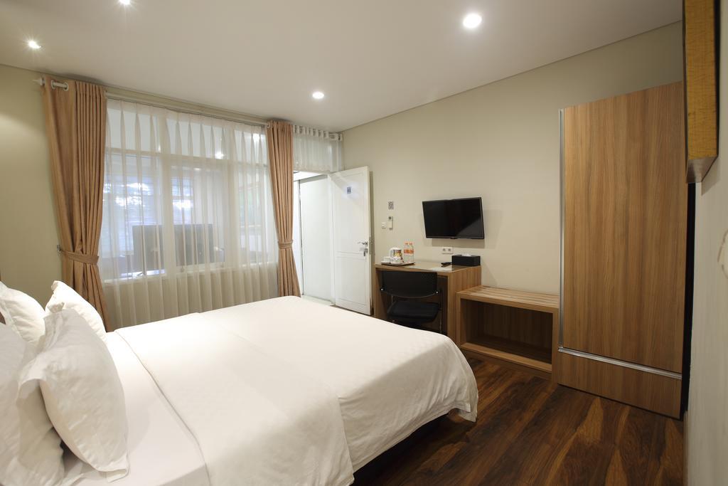Dago 207 Hotel บันดุง ภายนอก รูปภาพ